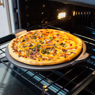 Old Stone Glazed Pizza Stone With Handle - Lacuisinebozeman