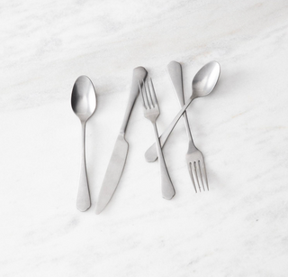 Ellsie Antiqued Flatware Set/20 pc - Lacuisinebozeman