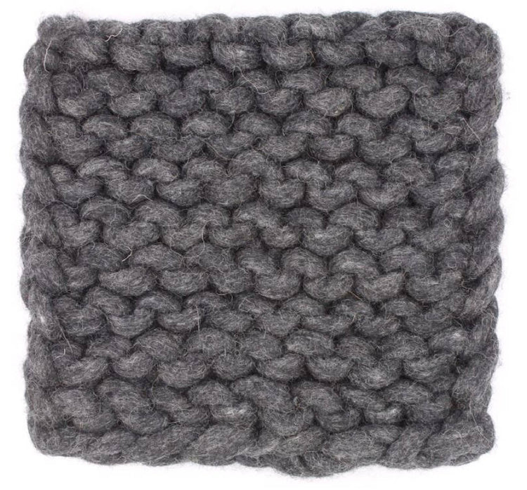 Chain Knitted Trivet Charocal 8x8 Wool - Lacuisinebozeman